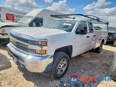 2019 CHEVROLET SILVERADO HD UTILITY / SERVICE TRUCK 2GB2CREG0K1241658 - główne zdjęcie licytacji z USA - miniatura