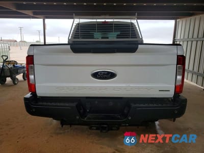 Zdjęcie 6 z 12 samochodu: 2017 FORD F250 SUPER DUTY VIN:1FT7X2B64HEE84390 - miniatura