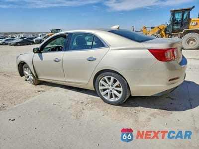 Drugie zdjęcie samochodu z przodu: 2015 CHEVROLET MALIBU LTZ VIN:1G11F5SL2FF127824 - miniatura