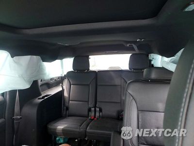 Zdjęcie 10 z 14 samochodu: 2021 CHEVROLET SUBURBAN K1500 LT VIN:1GNSKCKT5MR376343 - miniatura