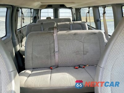 Zdjęcie 11 z 13 samochodu: 2023 CHEVROLET EXPRESS G3500 LS VIN:1GAZGNFP2P1104166 - miniatura