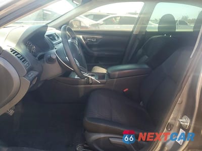Zdjęcie 7 z 12 samochodu: 2018 NISSAN ALTIMA 2.5 S VIN:1N4AL3AP8JC110518 - miniatura