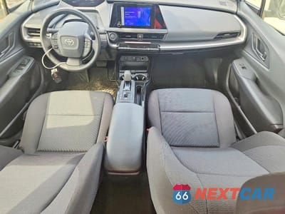 Zdjęcie 8 z 12 samochodu: 2024 TOYOTA PRIUS LE VIN:JTDACAAUXR3027141 - miniatura