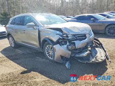Czwarte zdjęcie samochodu z boku: 2016 LINCOLN MKX SELECT VIN:2LMTJ8KR2GBL56236 - miniatura