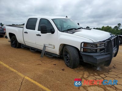 Czwarte zdjęcie samochodu z boku: 2014 CHEVROLET SILVERADO K2500 HEAVY DUTY LT VIN:1GC1KXE8XEF161420 - miniatura