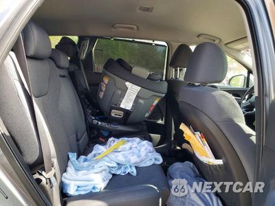 Zdjęcie 10 z 12 samochodu: 2019 HYUNDAI SANTA FE SEL PLUS 2.4L VIN:5NMS33AD4KH012755 - miniatura
