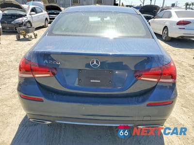 Zdjęcie 6 z 12 samochodu: 2022 MERCEDES-BENZ A 220 VIN:W1K3G4EBXNJ357638 - miniatura
