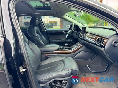 Piąte zdjęcie samochodu w środku: 2011 AUDI A8 L QUATTRO VIN:WAURVAFD2BN024120 - miniatura