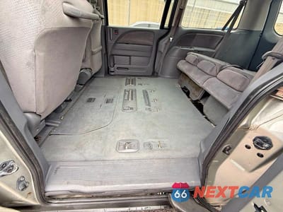 Zdjęcie 6 z 10 samochodu: 2007 HONDA ODYSSEY LX VIN:5FNRL38277B073206 - miniatura