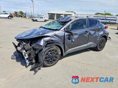 2019 TOYOTA C-HR LE JTNKHMBX0K1017120 - główne zdjęcie licytacji z USA - miniatura