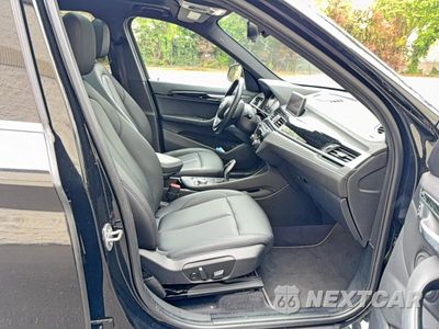 Piąte zdjęcie samochodu w środku: 2020 BMW X1 XDRIVE28I VIN:WBXJG9C08L5R31713 - miniatura
