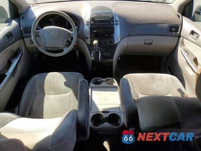 Zdjęcie 8 z 13 samochodu: 2007 TOYOTA SIENNA LE 8-PASSENGER VIN:5TDZK23C07S008139 - miniatura