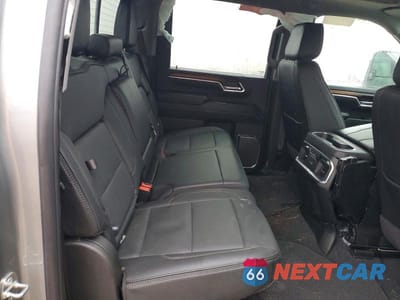 Zdjęcie 10 z 12 samochodu: 2024 GMC SIERRA K3500 DENALI VIN:1GT49WEY3RF409595 - miniatura