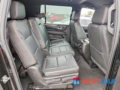 Zdjęcie 10 z 12 samochodu: 2021 CHEVROLET SUBURBAN C1500 RST VIN:1GNSCEKD4MR190813 - miniatura