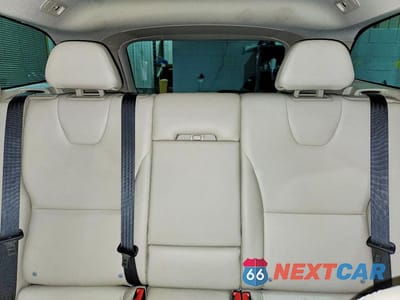 Zdjęcie 10 z 13 samochodu: 2015 VOLVO XC60 T5 PREMIER VIN:YV4612RK0F2691595 - miniatura