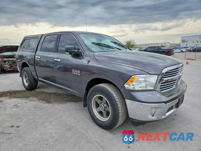 Czwarte zdjęcie samochodu z boku: 2015 RAM 1500 SLT VIN:1C6RR7LM9FS525311 - miniatura