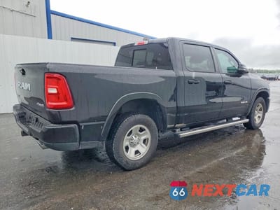 Trzecie zdjęcie samochodu z tyłu: 2025 RAM 1500 BIG HORN VIN:1C6SRFFP5SN510864 - miniatura