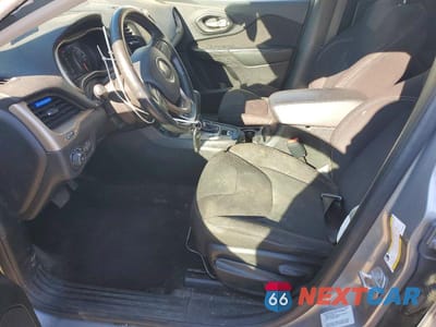 Zdjęcie 7 z 12 samochodu: 2016 JEEP CHEROKEE LATITUDE VIN:1C4PJMCS3GW225391 - miniatura