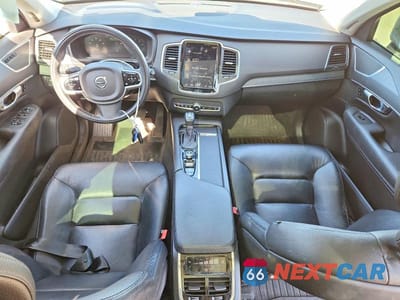 Zdjęcie 8 z 13 samochodu: 2020 VOLVO XC90 T6 MOMENTUM VIN:YV4A221K4L1561811 - miniatura