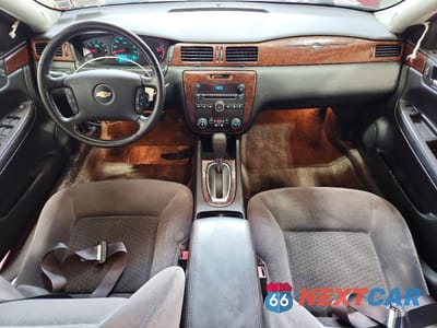 Zdjęcie 8 z 12 samochodu: 2011 CHEVROLET IMPALA LT VIN:2G1WG5EK3B1297634 - miniatura