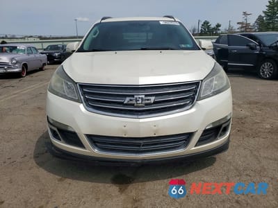 Piąte zdjęcie samochodu w środku: 2013 CHEVROLET TRAVERSE LT VIN:1GNKVGKD4DJ206352 - miniatura