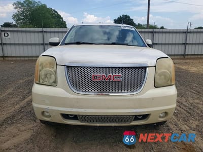 Piąte zdjęcie samochodu w środku: 2009 GMC YUKON DENALI VIN:1GKFK03219R270319 - miniatura