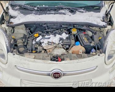Zdjęcie 7 z 10 samochodu: 2014 FIAT 500L TREKKING VIN:ZFBCFADH5EZ019988 - miniatura
