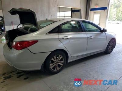Trzecie zdjęcie samochodu z tyłu: 2013 HYUNDAI SONATA GLS VIN:5NPEB4AC6DH620442 - miniatura