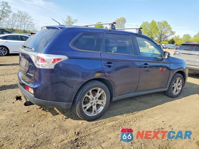Trzecie zdjęcie samochodu z tyłu: 2014 MITSUBISHI OUTLANDER SE VIN:JA4AD3A35EZ003332 - miniatura