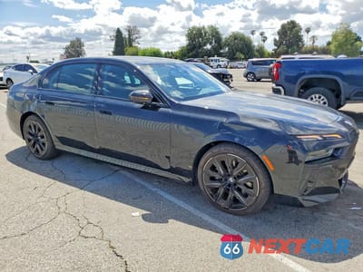 Czwarte zdjęcie samochodu z boku: 2025 BMW 740 I VIN:WBA23EH03SCV13629 - miniatura