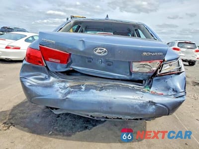 Zdjęcie 6 z 12 samochodu: 2010 HYUNDAI SONATA GLS VIN:5NPET4AC7AH658142 - miniatura
