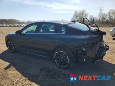 Drugie zdjęcie samochodu z przodu: 2025 KIA K4 GT-LINE VIN:3KPFW4DE9SE228157 - miniatura