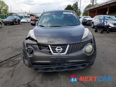 Piąte zdjęcie samochodu w środku: 2013 NISSAN JUKE S VIN:JN8AF5MR9DT211893 - miniatura