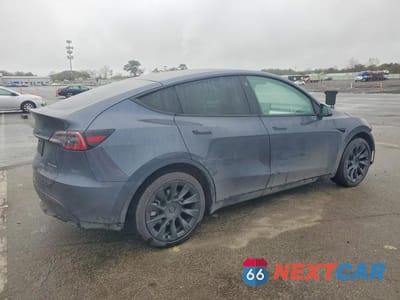 Trzecie zdjęcie samochodu z tyłu: 2022 TESLA MODEL Y VIN:7SAYGDEE9NF512992 - miniatura