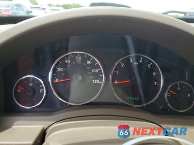 Zdjęcie 9 z 14 samochodu: 2009 JEEP LIBERTY SPORT VIN:1J8GP28K79W549094 - miniatura