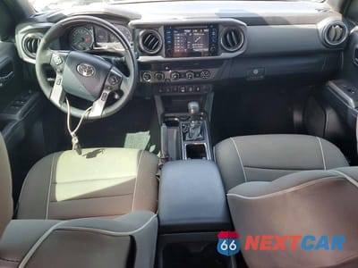 Zdjęcie 8 z 12 samochodu: 2019 TOYOTA TACOMA TRD OFF-ROAD VIN:3TMCZ5AN5KM203136 - miniatura