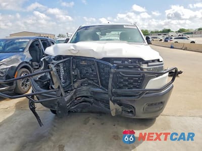 Piąte zdjęcie samochodu w środku: 2025 RAM 1500 TRADESMAN VIN:1C6SRFNP0SN661466 - miniatura