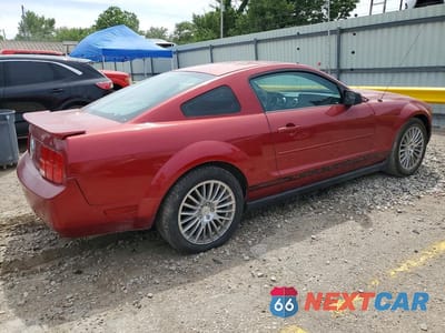 Trzecie zdjęcie samochodu z tyłu: 2007 FORD MUSTANG VIN:1ZVFT80N775212125 - miniatura
