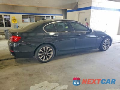 Trzecie zdjęcie samochodu z tyłu: 2013 BMW 528 XI VIN:WBAXH5C52DD106814 - miniatura