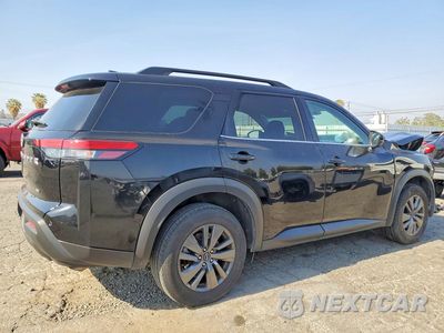 Trzecie zdjęcie samochodu z tyłu: 2024 NISSAN PATHFINDER SV VIN:5N1DR3BA4RC286960 - miniatura
