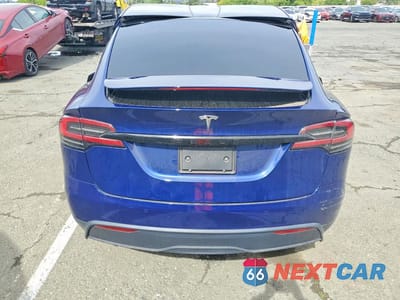 Zdjęcie 6 z 14 samochodu: 2023 TESLA MODEL X VIN:7SAXCBE53PF366359 - miniatura