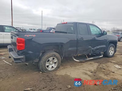 Trzecie zdjęcie samochodu z tyłu: 2017 CHEVROLET SILVERADO K1500 LT VIN:1GCVKREC4HZ141779 - miniatura