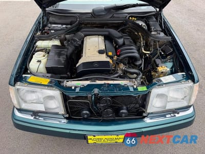 Zdjęcie 7 z 10 samochodu: 1995 MERCEDES-BENZ E 320 VIN:WDBEA66E8SC282817 - miniatura