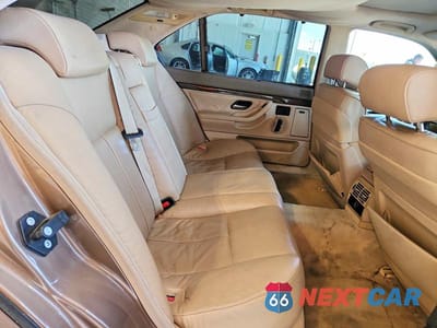 Zdjęcie 10 z 12 samochodu: 2001 BMW 740 IL VIN:WBAGH83461DP18051 - miniatura