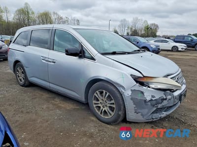 Czwarte zdjęcie samochodu z boku: 2013 HONDA ODYSSEY EXL VIN:5FNRL5H66DB046928 - miniatura