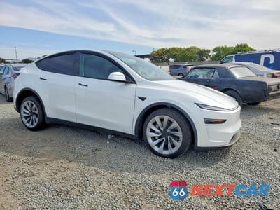 Czwarte zdjęcie samochodu z boku: 2026 TESLA MODEL Y VIN:7SAYGDEE7TF339745 - miniatura