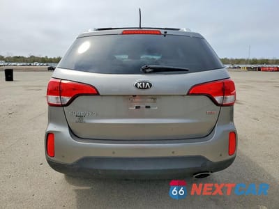 Zdjęcie 6 z 12 samochodu: 2014 KIA SORENTO LX VIN:5XYKT4A79EG461847 - miniatura