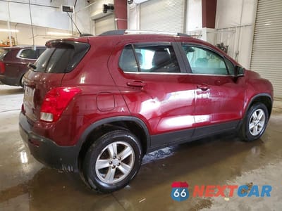 Trzecie zdjęcie samochodu z tyłu: 2016 CHEVROLET TRAX 1LT VIN:3GNCJPSB3GL114550 - miniatura