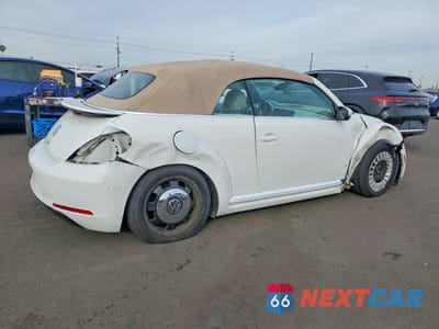 Trzecie zdjęcie samochodu z tyłu: 2016 VOLKSWAGEN BEETLE S VIN:3VW517AT4GM803564 - miniatura