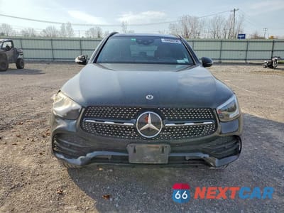 Piąte zdjęcie samochodu w środku: 2021 MERCEDES-BENZ GLC 300 4MATIC VIN:W1N0G8EB3MV300573 - miniatura